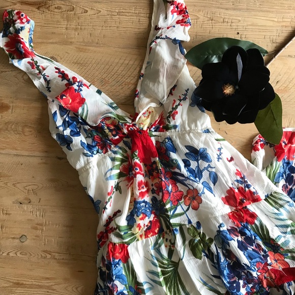 & tomorrow Dresses & Skirts - Floral Plunging Ruffle V-Neck Maxi